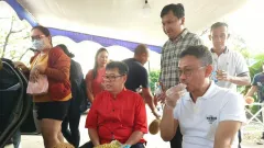 Tak Sampai Satu Jam, 1.200 Durian Jemongko Ludes Diborong Pembeli - GenPI.co KALBAR