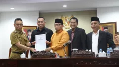 Wali Kota-DPRD Pontianak Sepakati Perubahan APBD 2023 Jadi Rp1,881 Triliun - GenPI.co KALBAR