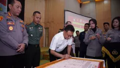 Jelang Pemilu 2024, Rambu-rambu Pemasangan Atribut Kampanye Disepakati - GenPI.co KALBAR