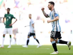 Lawan Polandia, Lionel Messi Hancurkan Rekor Diego Maradona - GenPI.co JABAR