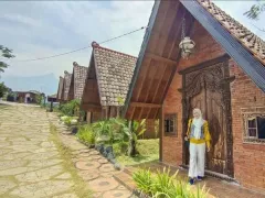 Libur Weekend, Cek 6 Rekomendasi Villa di Pacet Mojokerto yang Eksotis - GenPI.co JOGJA