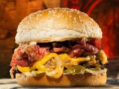 Lawless Burgerbar Punya Menu Baru, Inspirasinya dari Video Game Tekken - GenPI.co