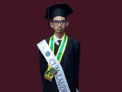 Alumnus SMAN 5 Yogyakarta Raih IPK Tertinggi di Wisuda UNY - GenPI.co BALI