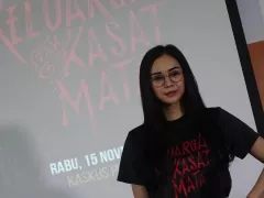 Aura Kasih Sebut Anaknya Tidak Pernah Menanyakan Eryck Amaral - GenPI.co JATIM