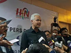 Soal Gimik Gemoy ala Prabowo, Ganjar Pranowo: Anak Muda Harusnya Diedukasi - GenPI.co BALI