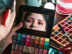 Tanda Produk Makeup Harus Dibuang, Sudah Waktunya Ganti - GenPI.co JATIM