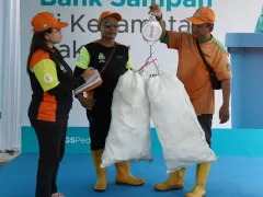 Langkah Berkelas WINGS Peduli untuk Mengurangi Sampah Plastik - GenPI.co KALTIM