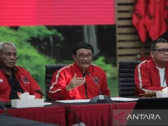PDIP: Djarot, Ahok, dan Andika Perkasa Masuk Bursa Pilkada DKI Jakarta - GenPI.co KALBAR
