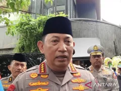 Viral Lagu Bayar Bayar Bayar Sindir Polisi, Kapolri Buka Suara - GenPI.co