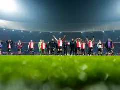 Feyenoord Ketiban Untung Jelang Lawan Inter Milan di Liga Champions - GenPI.co