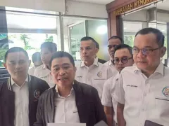 Laporkan Deddy Sitorus PDIP ke MKD, Rampai Nusantara: Framing Jahat ke Jokowi - GenPI.co