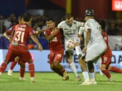 Persib Bandung Ogah Bersantai di 7 Laga Sisa Liga 1 Musim Ini - GenPI.co KALBAR