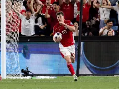 Hasil Indonesia vs Bahrain: Gol Ole Romeny Bawa Garuda Menang! - GenPI.co