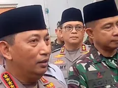 Datangi Rumah Polisi Korban Penembakan di Lampung, Ini Janji Kapolri dan Panglima TNI - GenPI.co KALBAR