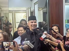 Beda dengan Komnas Perempuan soal Seksis, Ahmad Dhani: Kalau Dibolehkan, Saya Debat - GenPI.co