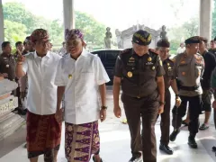 Bali Tolak Kehadiran Ormas Meresahkan, Wayan Koster: Tak Bisa Dibiarkan - GenPI.co JATIM