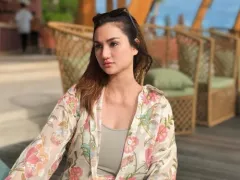 Tengku Dewi Putri Kerepotan Harus Urus Anak dan Cari Nafkah - GenPI.co JATIM