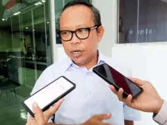 600 Tenaga Honorer di Situbondo Diberhentikan, DPRD: Ada 70 Guru Sertifikasi - GenPI.co BALI