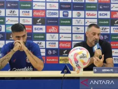 Kalah Telak dari Persik, Arema FC Ingin Ngotot Lawan PSBS dan Semen Padang - GenPI.co BALI
