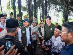 Raja Juli Ungkap Prabowo Suka Pohon Aren, Sebut Bisa Bikin Indonesia Tak Impor BBM - GenPI.co JATIM