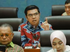 DPR RI Sebut UNESCO Beri Kartu Kuning, Status Geopark Danau Toba Terancam - GenPI.co JATIM
