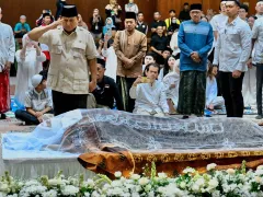 Eddie Marzuki Nalapraya Meninggal Dunia, Prabowo: Sosok Luar Biasa di Pencak Silat - GenPI.co