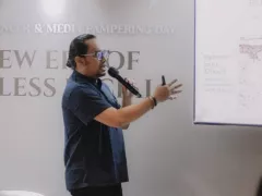 Diamond Glow, Perawatan Wajah Tanpa Sakit dari Amala Clinic - GenPI.co