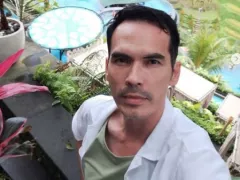Rumah Atalarik Syah Dieksekusi PN Cibinong, Keponakan Dipukul Petugas - GenPI.co JATIM