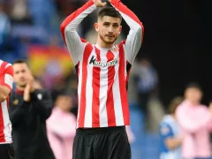 Ditinggal Bruno Fernandes, Manchester United Incar Oihan Sancet - GenPI.co