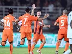 Borneo FC Bersih-Bersih Skuad, 14 Nama Dilepas Jelang Musim Baru, Termasuk Pelatih - GenPI.co