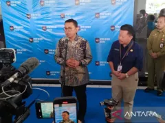Fadli Zon Persilakan Pembuktikan Terjadi Perkosaan Massal pada Mei 1998 - GenPI.co