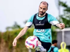 Pemain Balkan Jadi Senjata Baru Persebaya, Pelatih: Keras Disiplin dan Mental Baja - GenPI.co KALTIM