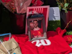 Gara-gara Dilarang Naik Pesawat, Diogo Jota Kecelakaan dan Meninggal Dunia - GenPI.co KALBAR