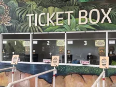 Bandung Zoo Ditutup, Satwa Terancam dan Pengunjung Terdampak - GenPI.co BALI