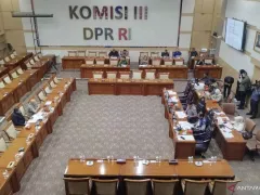 Ketua K3 MPR RI Tegas, Jabatan DPRD Tidak Bisa Diperpanjang - GenPI.co JATIM
