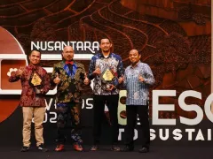 PLN UIP JBT Raih 2 Penghargaan Platinum CSR Nusantara Awards 2025 - GenPI.co BALI