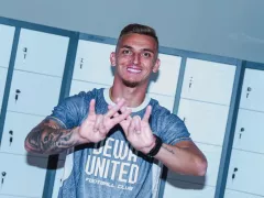 Dewa United Gaet Bek Tengah Brasil, Langsung Pasang Target Juara - GenPI.co JATIM