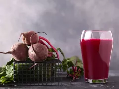 3 Manfaat Rutin Minum Jus Bit, Tubuh Lebih Bugar - GenPI.co KEPRI