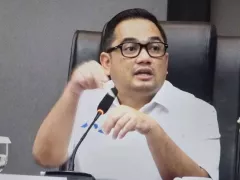 DPR RI Bakal Panggil Mendagri soal Polemik Tapal Batas di Papua Barat Daya - GenPI.co JATIM