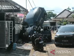 NTB Berlakukan Status Darurat Bencana, Aktifkan Posko Darurat dan Kerahkan ASN - GenPI.co JATIM