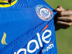 Arema FC Rilis Jersei Baru Dominan Warna Biru, Usung Era Emas 2006 - GenPI.co
