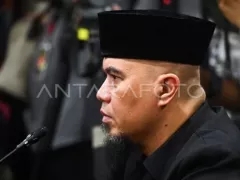 Kuasa Hukum Ahmad Dhani Sebut Tindakan Lita Gading Kejahatan Serius - GenPI.co
