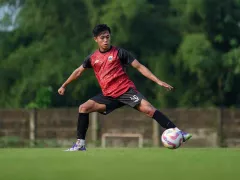 Sempat Dipinjam PSIM, Figo Dennis Ingin Tembus Tim Utama Persija Jakarta - GenPI.co