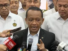 Bahlil Lahadalia Bantah Isu Tak Harmonis dengan Gibran Seusai Tidak Disalami - GenPI.co JOGJA