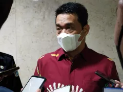 Riza Patria Kuak Alasan M Taufik Mundur dari Partai Gerindra, Sebut Anies Baswedan - GenPI.co JATIM