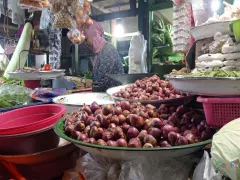 Harga Bawang Merah di Malang Bikin Ibu-Ibu Senang - GenPI.co