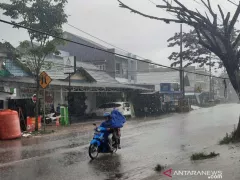 BMKG: Waspada Hujan Lebat di Yogyakarta, Senin 28 November - GenPI.co