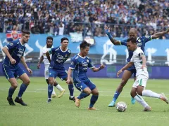 3 Fakta Menarik Persib Bandung vs PSS Sleman, Skor 2-0 - GenPI.co JATIM