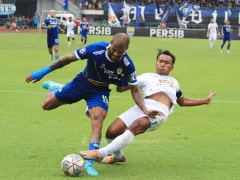 Pelatih PSS Sleman Akui Dapat Pelajaran saat Lawan Persib Bandung - GenPI.co BANTEN