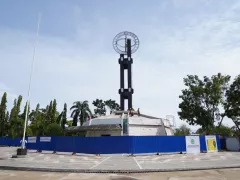 Jadi Ikon Kebanggaan Pontianak, Monumen Tugu Khatulistiwa Direnovasi - GenPI.co